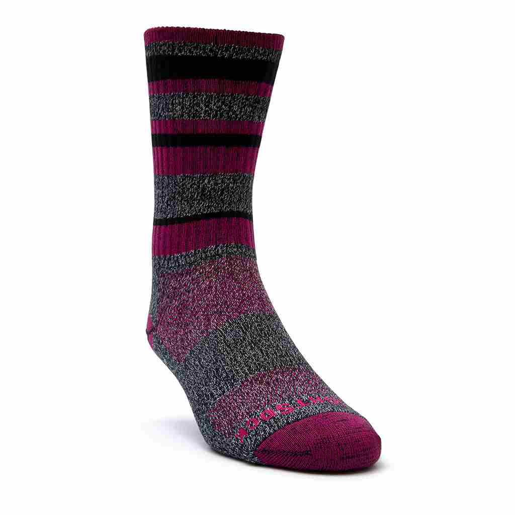 Adventure - Crew Sock - Black Fuchsia