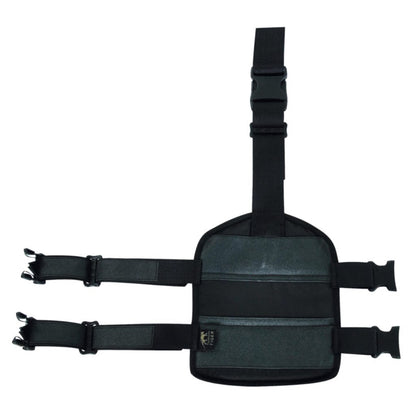 Inside view of Tasmanian Tiger Leg Base with rigid Molle system plate, loop at the top to fix to your waist belt and two adjustable leg straps – Black | TT7674.040
